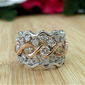 Diamond wave ring