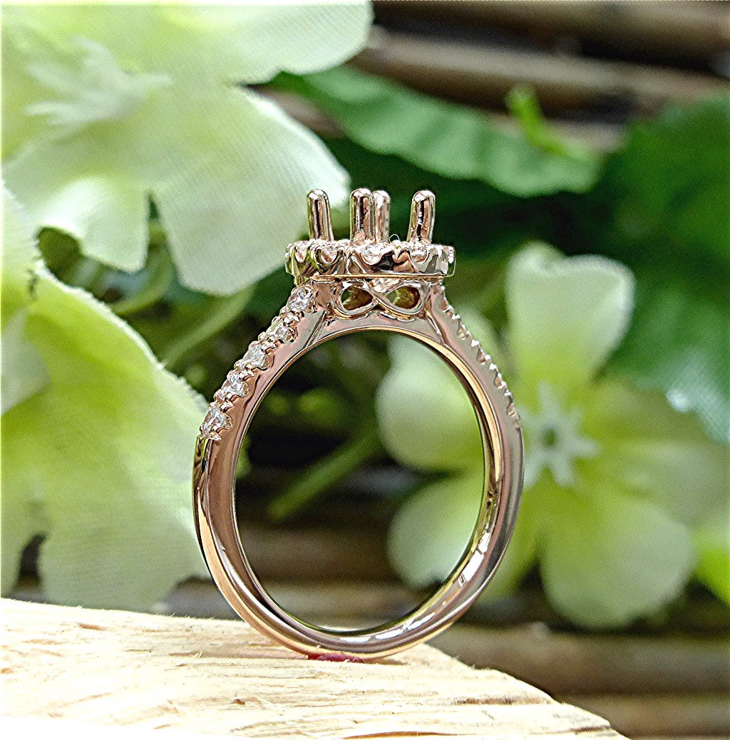Oval diamond semi mount engagement ring