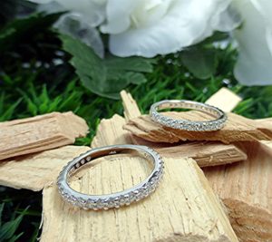 Diamond wedding band set