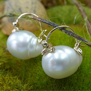 South sea pearl gold earring