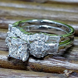 Engagement ring with custom made shadow matching band