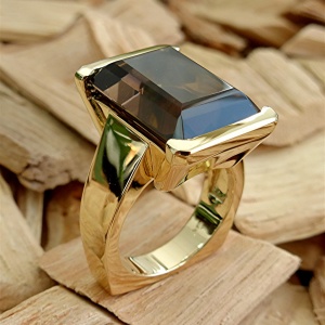 Large smoky Quartz 14k gold ring