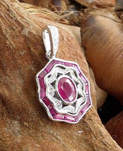 14k diamond and ruby pendant