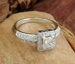 One carat Princess cut diamond engagement ring