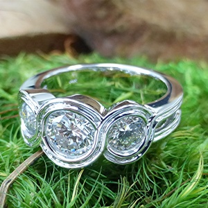 Three stone ring