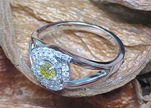 Canary cluster top diamond ring